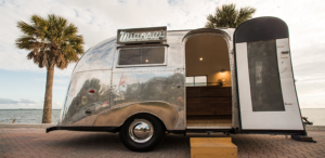 Mobile borique jewelry retailer