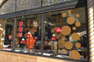 kesslers diamonds 2016 winter window display