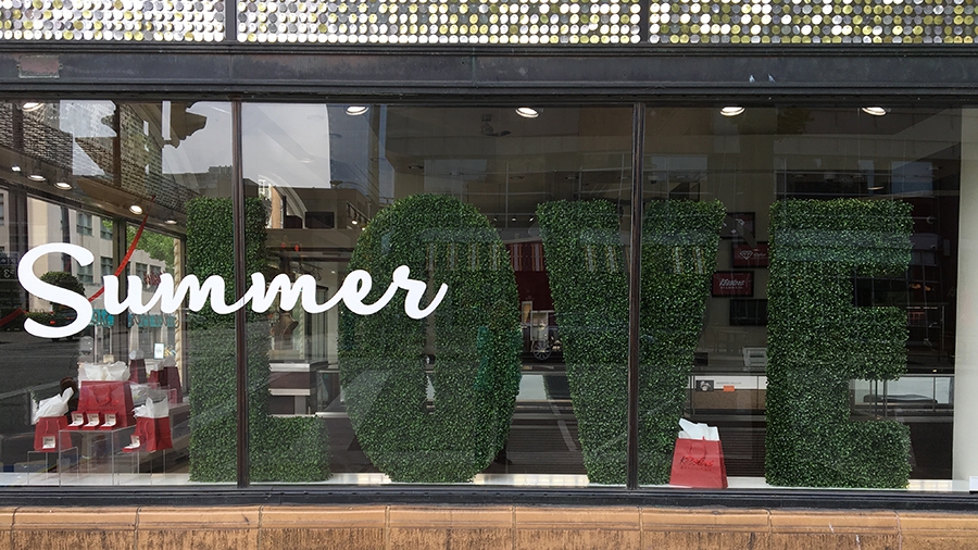 kesslers diamonds 2018 summer window display