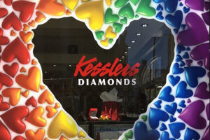 heart window display