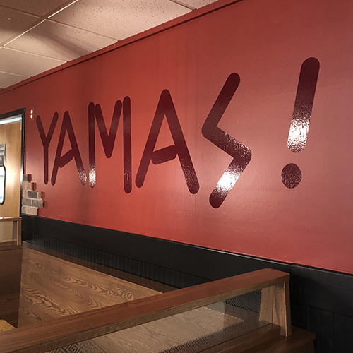 ted's pizza signage