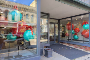 holiday window display