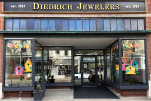 spring window display