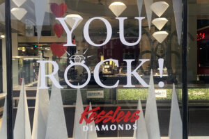 winter window display