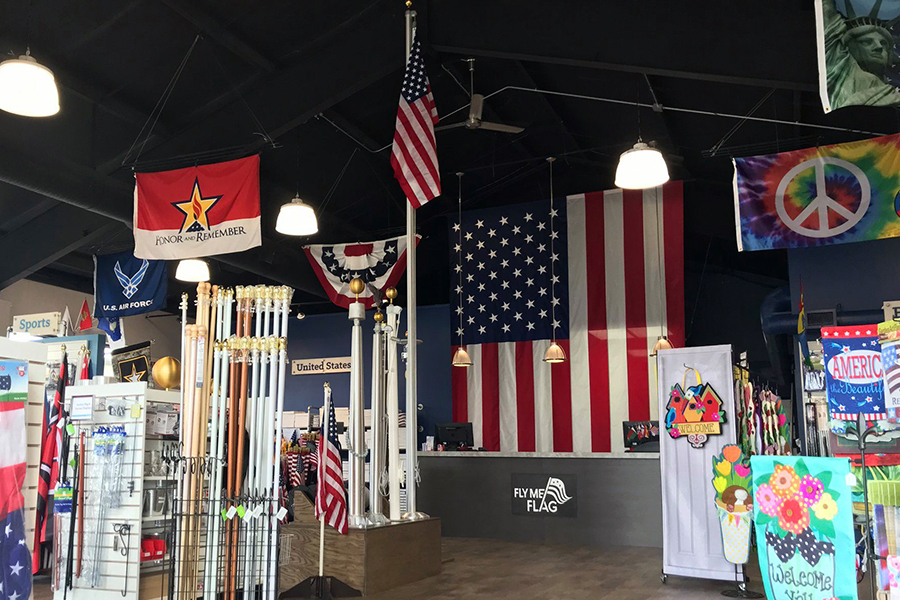 flag store design